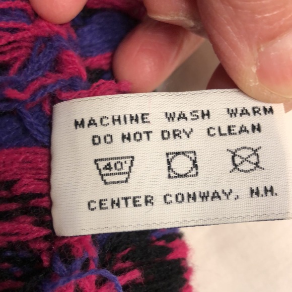 Vintage Wool Knit Ski Cap Hat by The Mews in Center Conway, New Hampshire - Picture 7 of 9